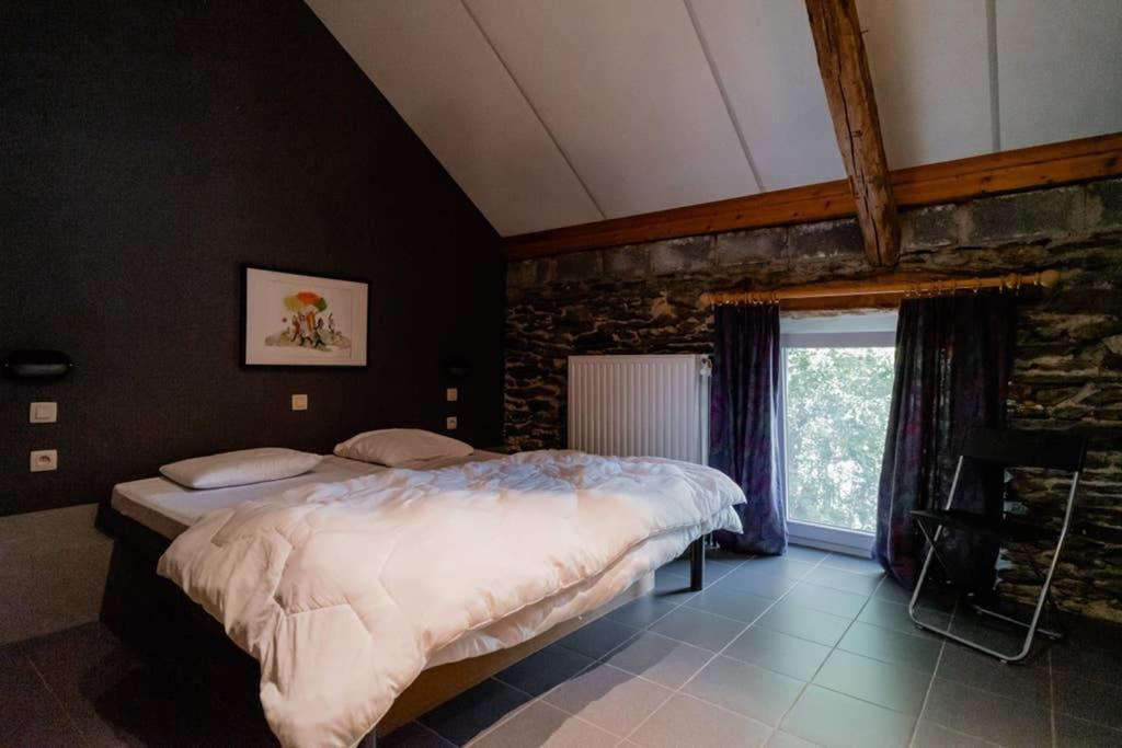 Rustig Gelegen Gite Nabij Houffalize Exterior foto